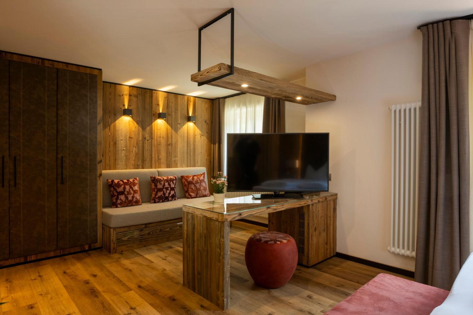 Hotel Pineta Baselga di Pinè Extérieur photo