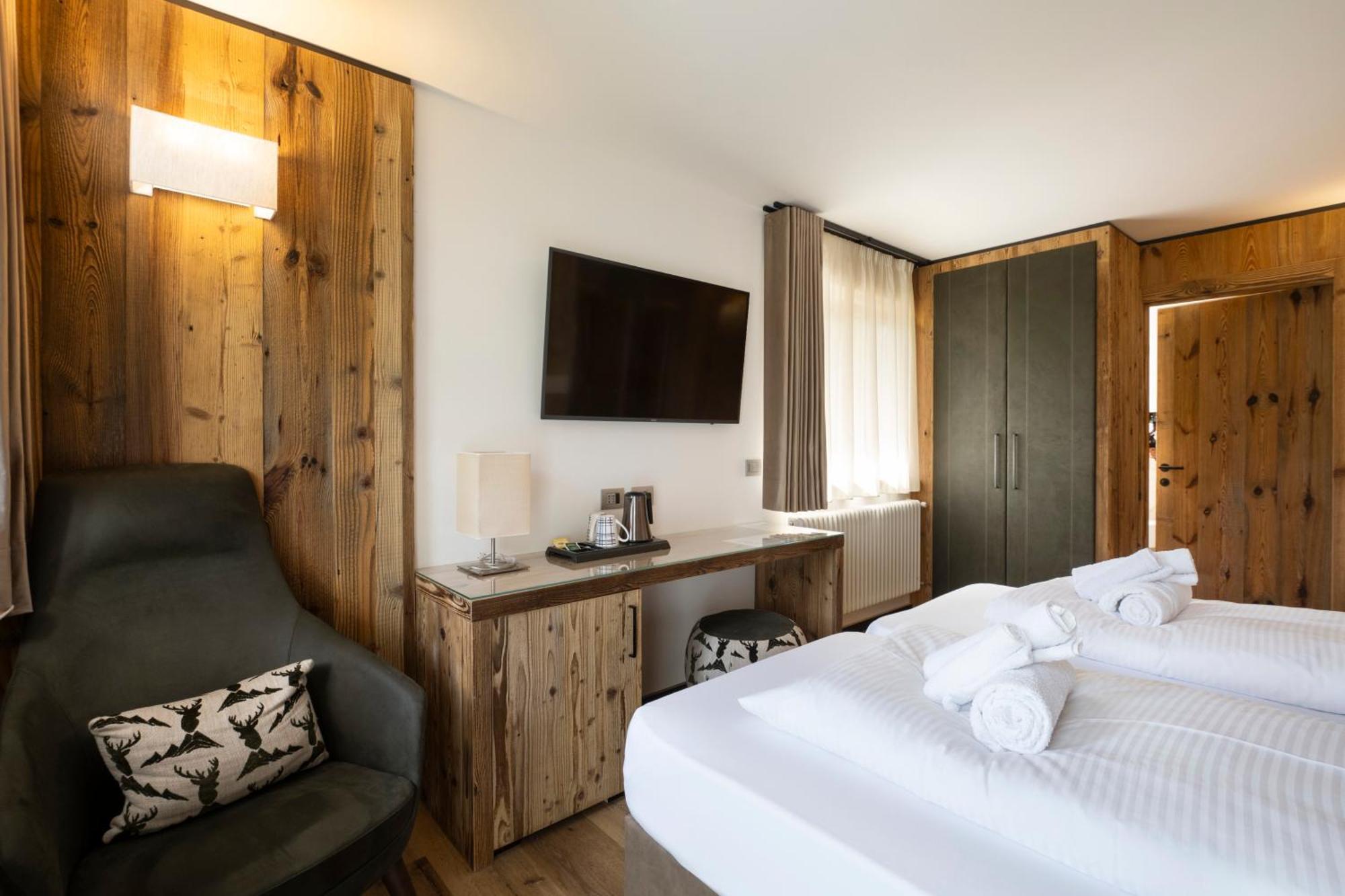 Hotel Pineta Baselga di Pinè Extérieur photo