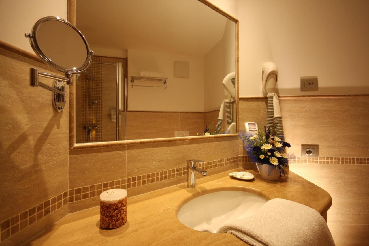 Hotel Pineta Baselga di Pinè Chambre photo